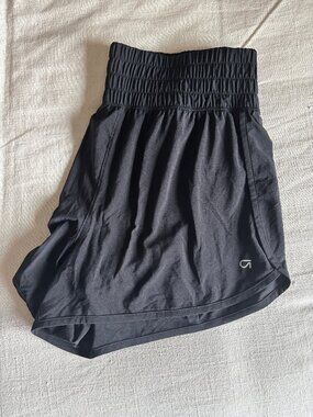 GAP black active shorts size large